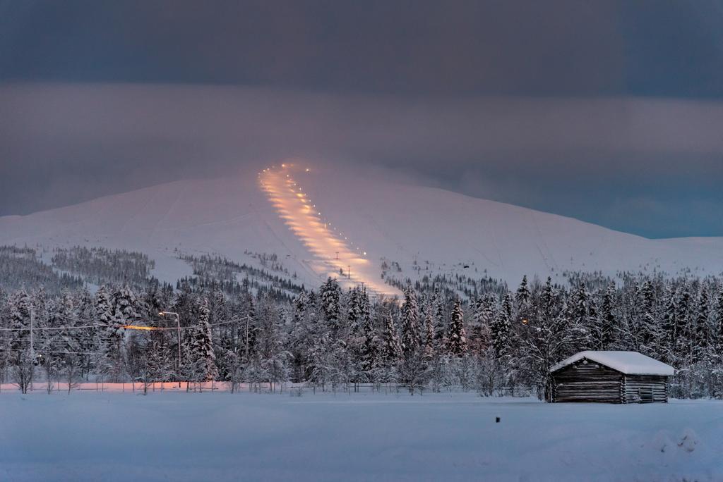 Aurora Estate Hotell Ylläsjärvi Exteriör bild